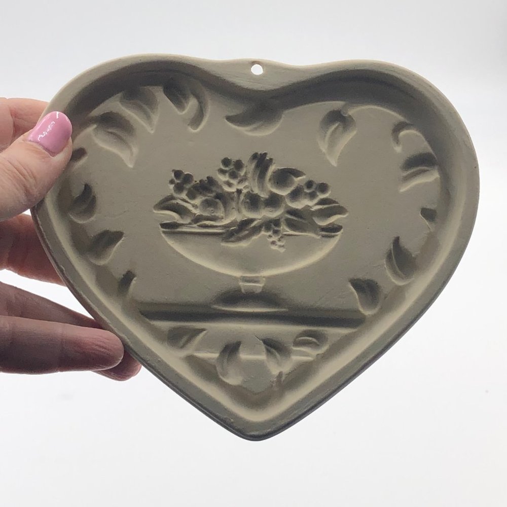 Pampered Chef "Come to the Table" Heart